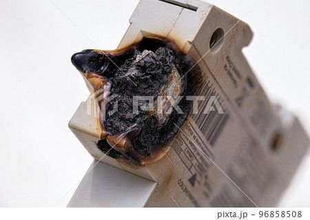burnt electrical circuit breaker burnt electrical circuit breaker 96858508