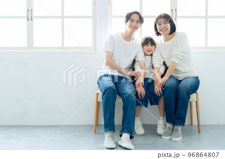 親子の記念写真 フォトスタジオ 写真館 親子の記念写真 フォトスタジオ 写真館 96864807