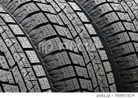 スタッドレスタイヤ（新品） 96865924