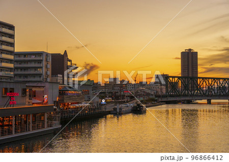 TUGBOAT_TAISHO（タグボート大正）大阪市　夕景【2022年秋】 96866412