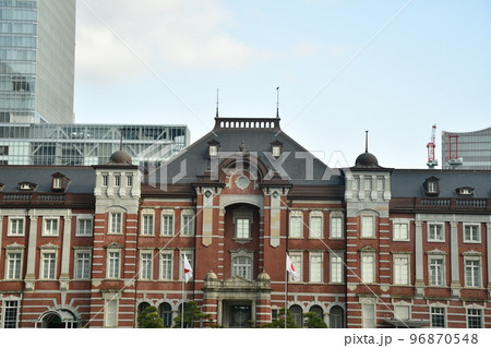 東京駅　駅舎　正面玄関 96870548