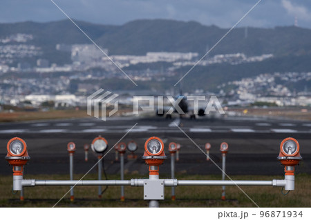 飛行機 飛行機 96871934