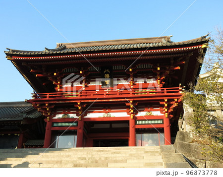 鶴岡八幡宮の楼門 鶴岡八幡宮の楼門 96873778