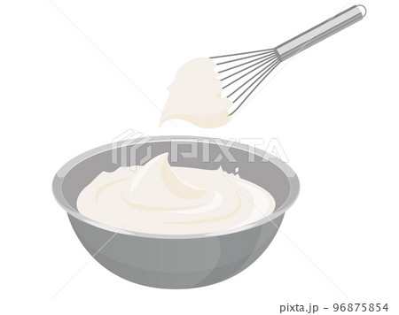 ボールに入った生クリームと泡立て器 96875854