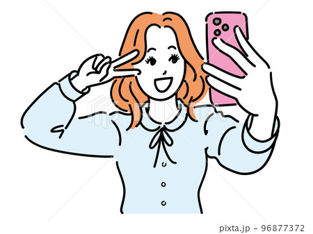 スマホで自撮りする若い女性 スマホで自撮りする若い女性 96877372