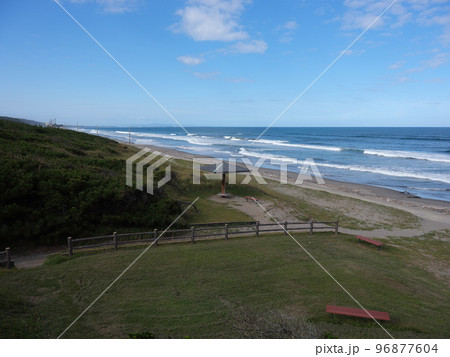 夏の終わりの鹿島灘海浜公園 96877604