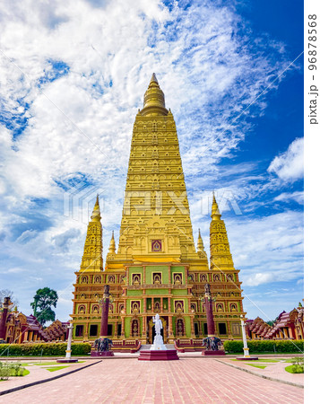 Wat MahaThat Wachira mongkol in Krabi, Thailand Wat MahaThat Wachira mongkol in Krabi, Thailand 96878568