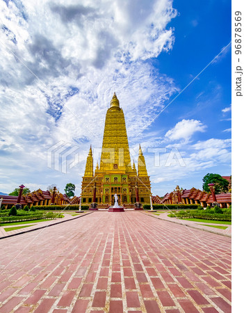 Wat MahaThat Wachira mongkol in Krabi, Thailand 96878569