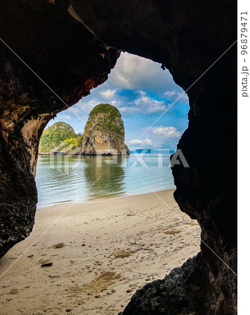 Railay and Phra nang Cave Beach in Krabi, Thailand Railay and Phra nang Cave Beach in Krabi, Thailand 96879471