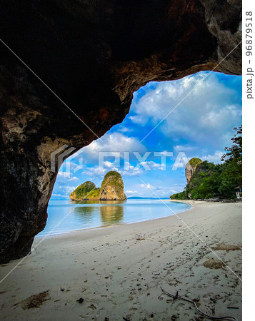 Railay and Phra nang Cave Beach in Krabi, Thailand 96879518