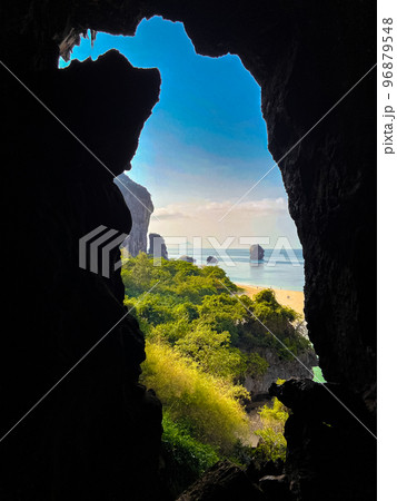 Princess or Phra nang Cave in Krabi, Thailand Princess or Phra nang Cave in Krabi, Thailand 96879548