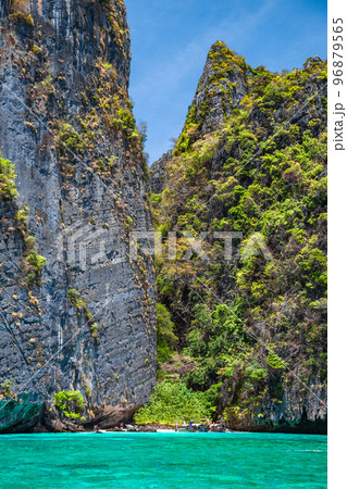 Phi Phi Leh Lagoon by boat in Koh Phi Phi Leh island, Krabi, Thailand 96879565