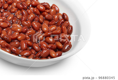 cooked kidney red beans in bowl 96880345