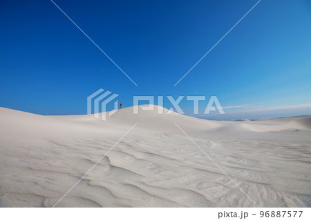 Hike in White sand Hike in White sand 96887577