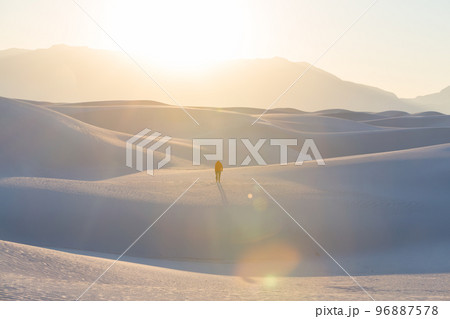 Hike in White sand Hike in White sand 96887578