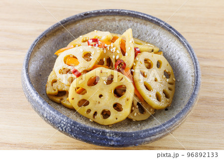 蓮根きんぴら 96892133