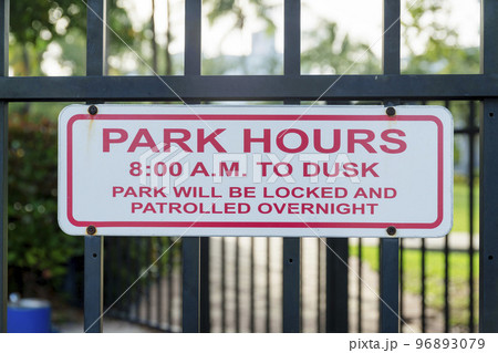 Signage with Park Hours 8 96893079