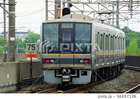 【JR西日本】学研都市線星田駅 207系 【JR西日本】学研都市線星田駅 207系 96897196