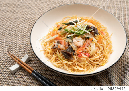 焼きビーフン 96899442