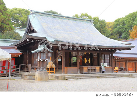 武蔵一宮氷川神社 拝殿 埼玉県さいたま市大宮区 武蔵一宮氷川神社 拝殿 埼玉県さいたま市大宮区 96901437