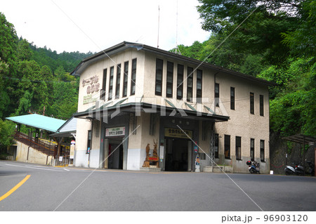 坂本ケーブル　ケーブル坂本駅の駅舎2　滋賀県大津市 96903120