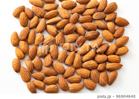 アーモンド　白バック 96904648