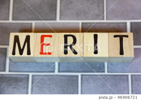 文字ブロック MERIT メリット 文字ブロック MERIT メリット 96906721