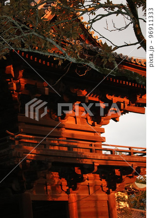 四国霊場　51番札所　石手寺 96911333