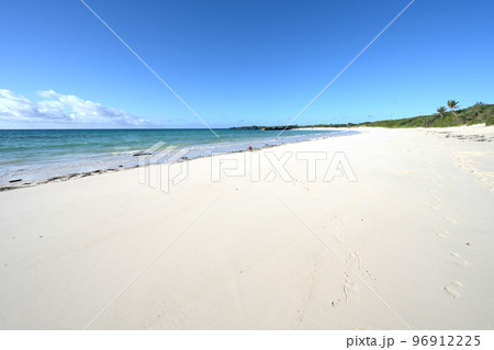渡口の浜 砂浜 96912225