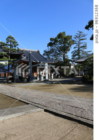 四国霊場 48番札所 西林寺 四国霊場 48番札所 西林寺 96912368