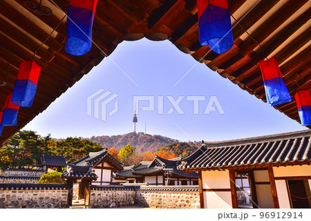 南山タワー 南山コル韓屋村 季節 96912914