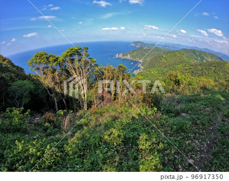 青海島高山からの東側の景色 青海島高山からの東側の景色 96917350