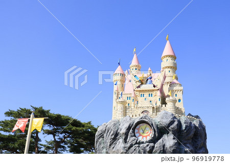 千葉こどもの国キッズダムの時計台 96919778