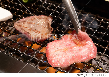 焼肉「牛タン」 96921445