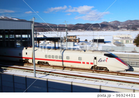冬の北海道新幹線：East-i（電気軌道総合試験車） 96924431
