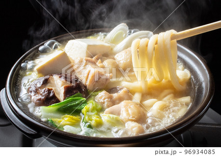 煮込みうどん 煮込みうどん 96934085