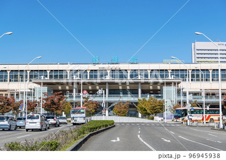新潟県新潟市 青空のJR新潟駅南口 新潟県新潟市 青空のJR新潟駅南口 96945938