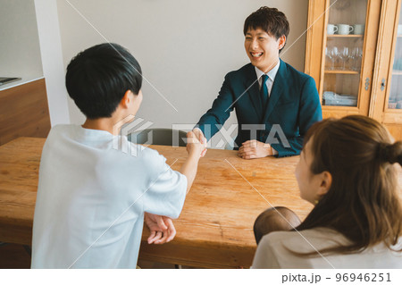 営業マン 96946251