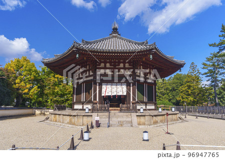 興福寺 北円堂 （奈良県奈良市） 96947765