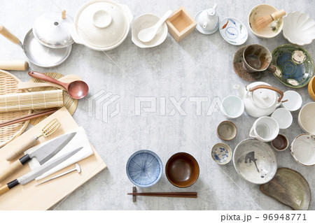 和食イメージ、背景素材、日本料理の調理器具 和食器 和食イメージ、背景素材、日本料理の調理器具 和食器 96948771