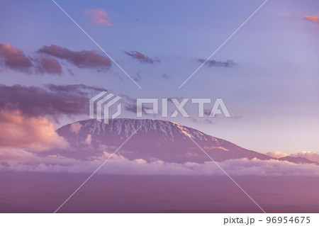 Mount Kilimanjaro Dormant Volcano In United Republic Of Tanzania kibo Mawenzi Shira Highest Peaks 96954675