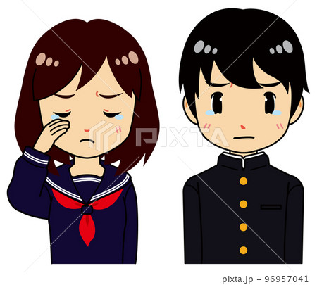 涙を見せるセーラー服の女子学生と学ランの男子学生 96957041