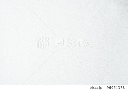 質感のある白い壁 96961378