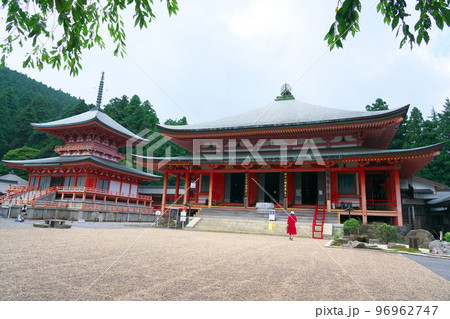【世界遺産 古都京都の文化財】比叡山延暦寺東塔 夏の阿弥陀堂と法華総持院東塔 滋賀県大津市 【世界遺産 古都京都の文化財】比叡山延暦寺東塔 夏の阿弥陀堂と法華総持院東塔 滋賀県大津市 96962747