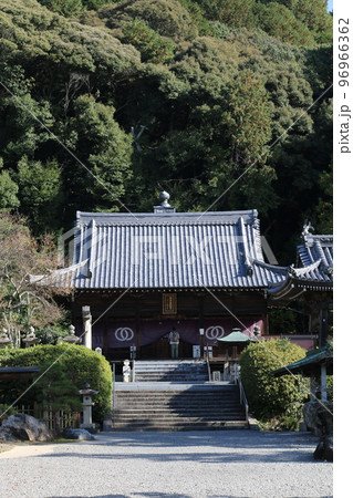 四国霊場 50番札所 繁多寺 四国霊場 50番札所 繁多寺 96966362
