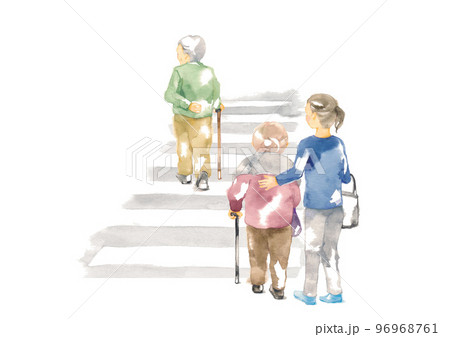 横断歩道を渡る高齢者と付添う女性 横断歩道を渡る高齢者と付添う女性 96968761