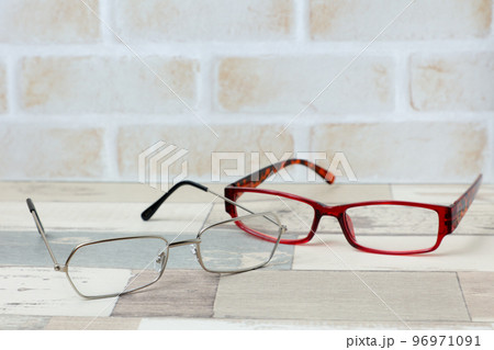 眼鏡, ライフスタイル, メガネ, グラス, フレーム, 生活用品, めがね, レンズ, 視力, 眼 96971091