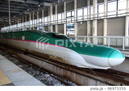 東北新幹線E5系（先行量産車：U1編成） 96973350