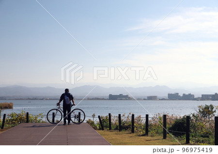白山眺望広場(石川県 加賀市 柴山潟) 白山眺望広場(石川県 加賀市 柴山潟) 96975419