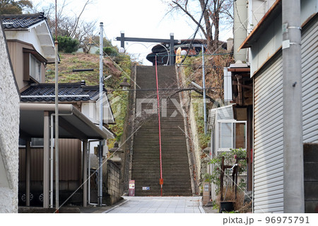 愛染寺 ハートマークの門(石川県 加賀市 片山津温泉) 愛染寺 ハートマークの門(石川県 加賀市 片山津温泉) 96975791